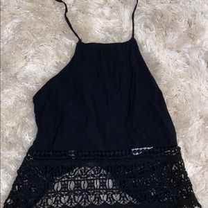 Halter & tie/open back top